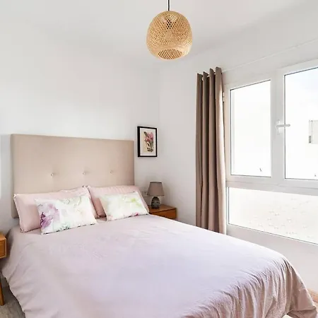 3 Bedrooms Seaview In Historical Center Arrecife (Lanzarote)